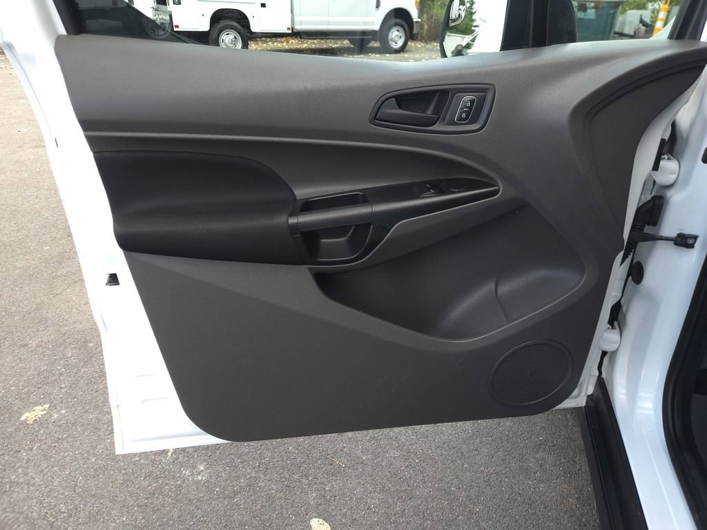 Used 2020 Ford Transit Connect XL image 12
