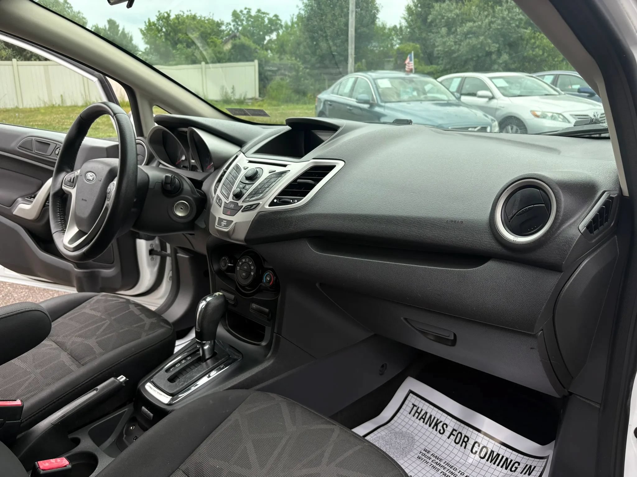 Used 2013 Ford Fiesta SE FWD image 24
