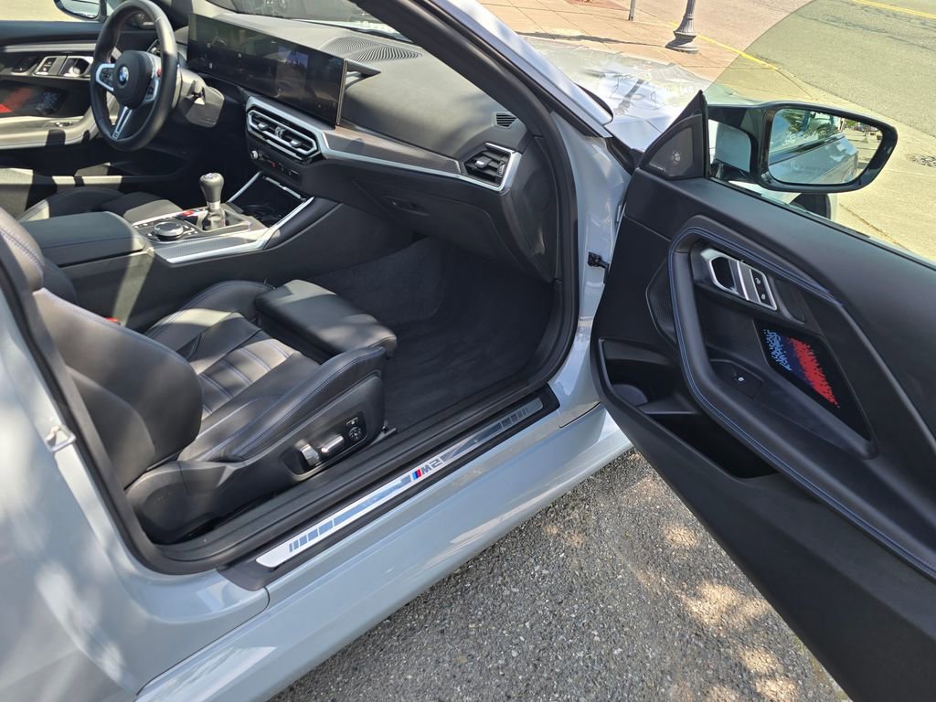 Used 2023 BMW M2 RWD image 13