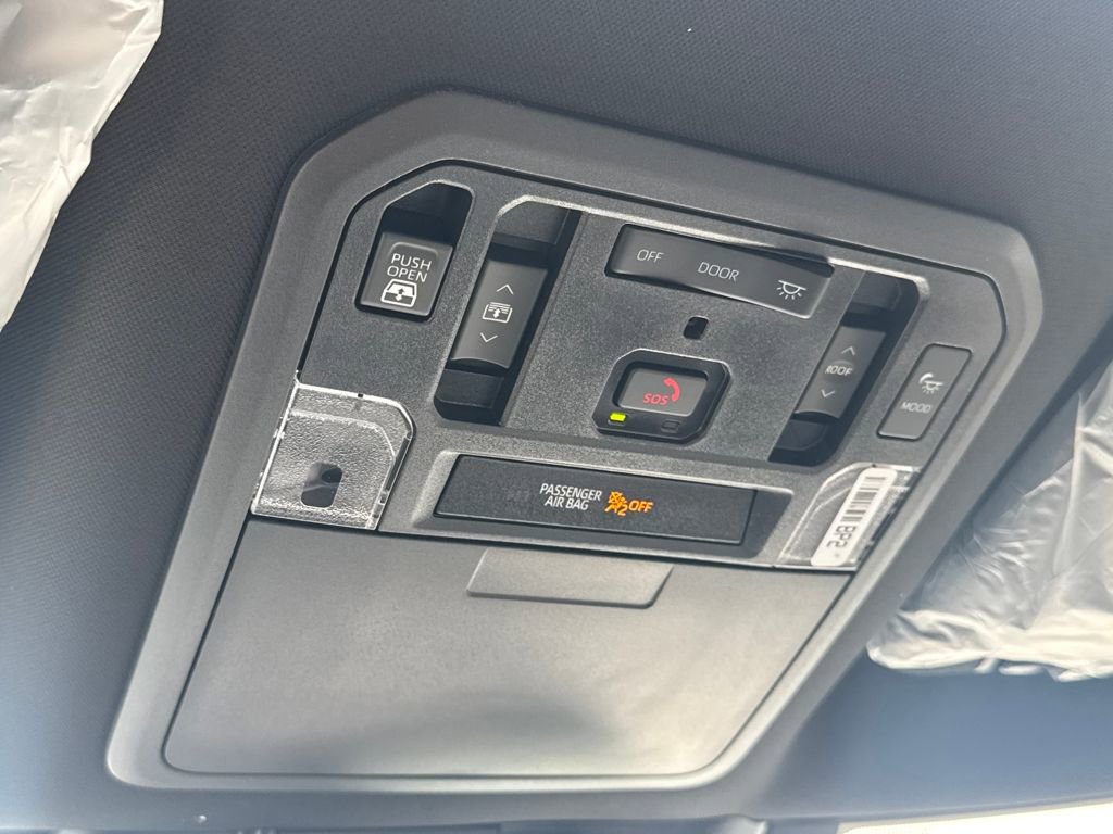 New 2026 Toyota Tundra Platinum image 31