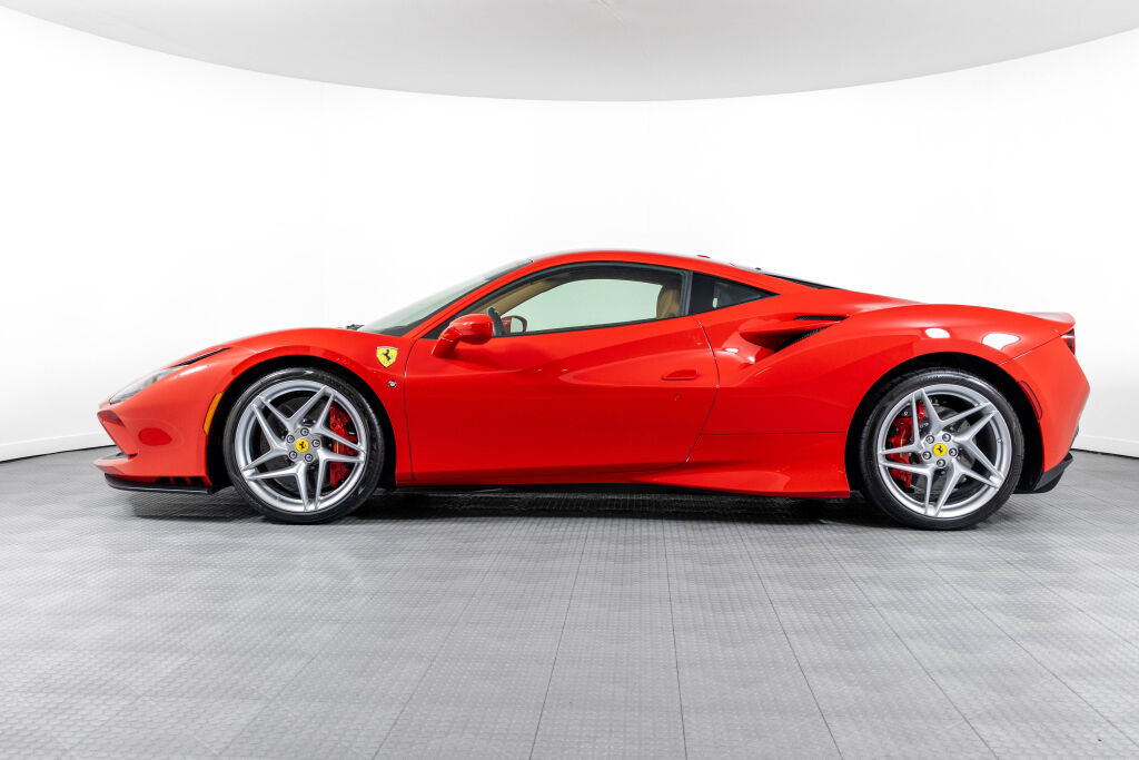 Certified 2020 Ferrari F8 Tributo image 3