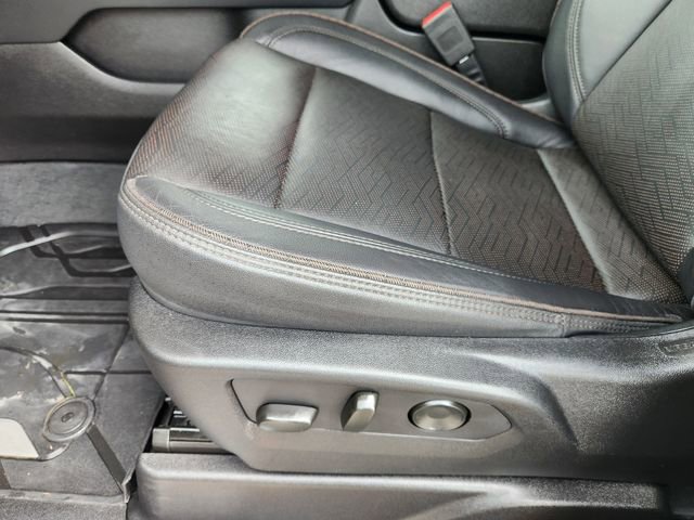 Used 2023 Chevrolet Tahoe High Country w/ Advanced Technology Package AWD/4WD image 17