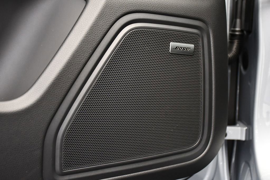 Certified 2026 Porsche Macan image 37