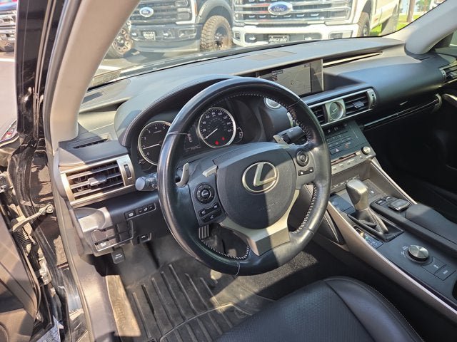 Used 2016 Lexus IS 300 AWD image 9