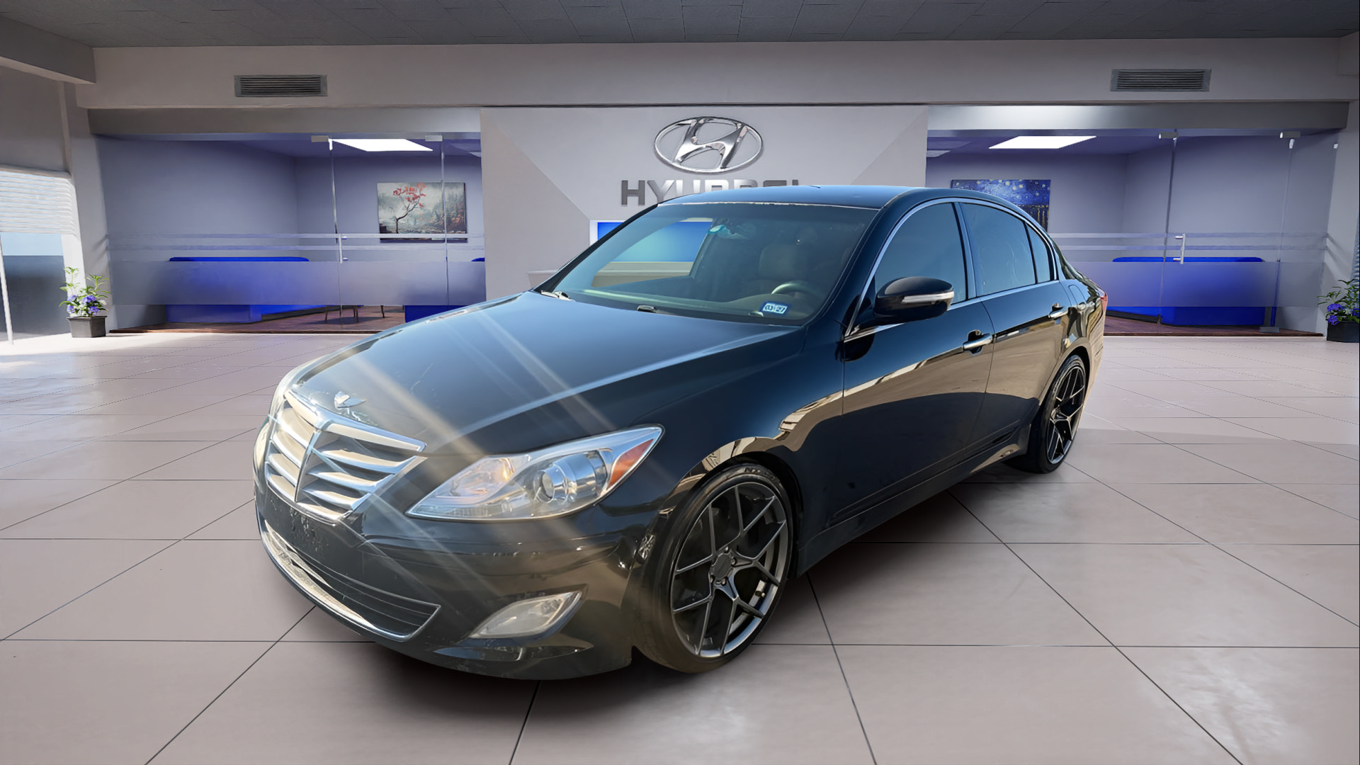 Used 2014 Hyundai Genesis 3.8 RWD image 2