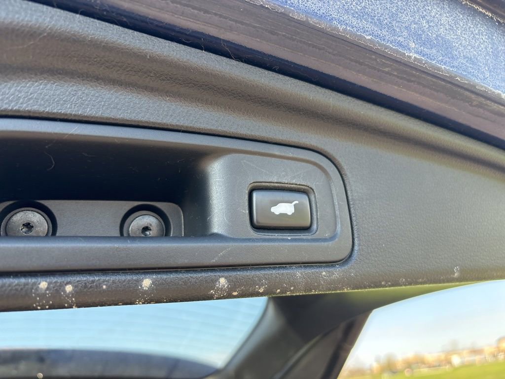 Used 2017 Honda Pilot EX-L image 12