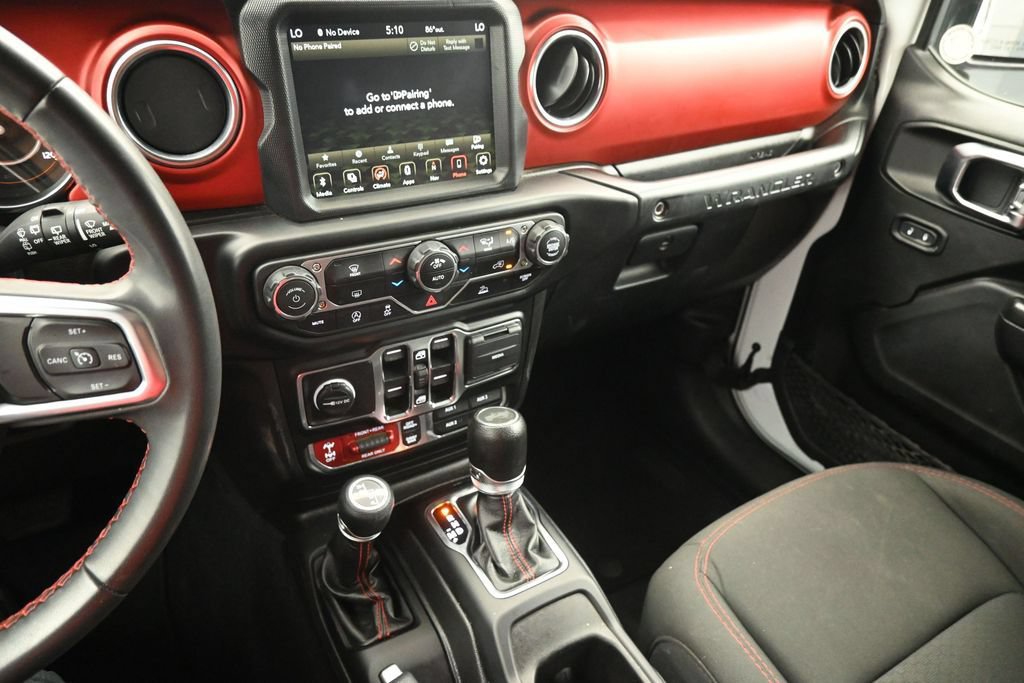Used 2023 Jeep Wrangler Unlimited Rubicon AWD/4WD image 5