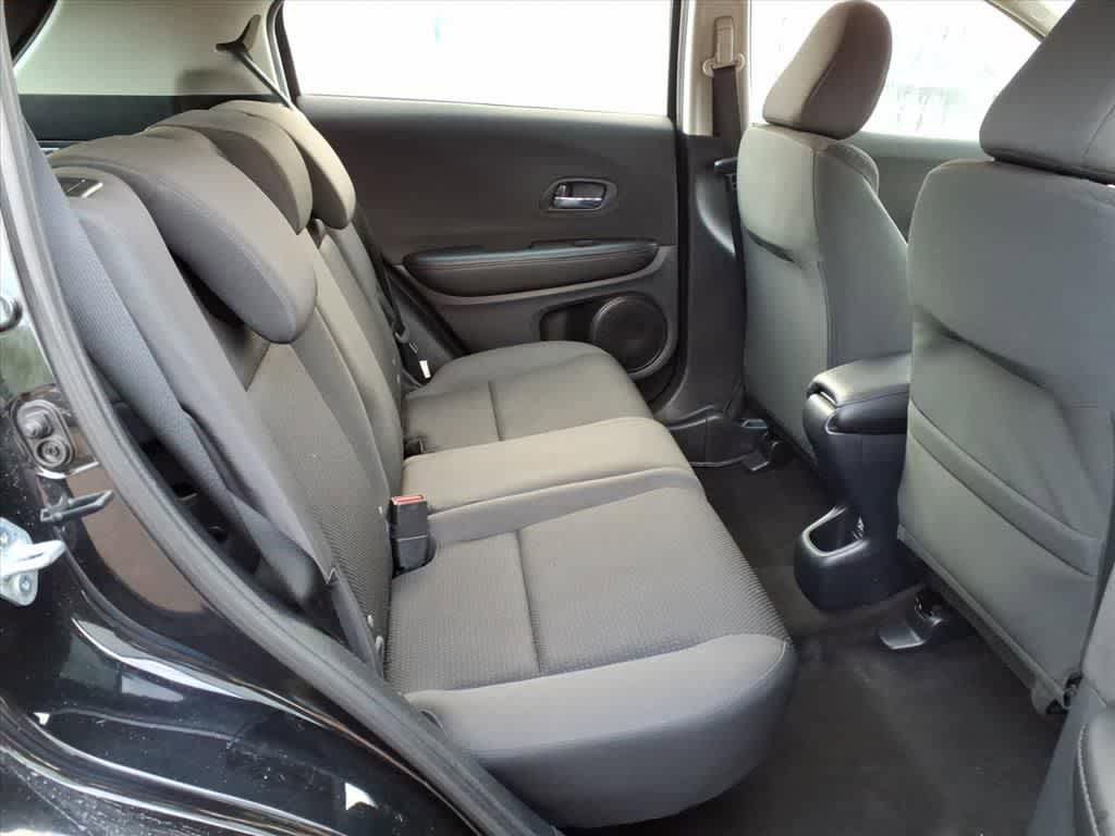 Used 2021 Honda HR-V LX image 11