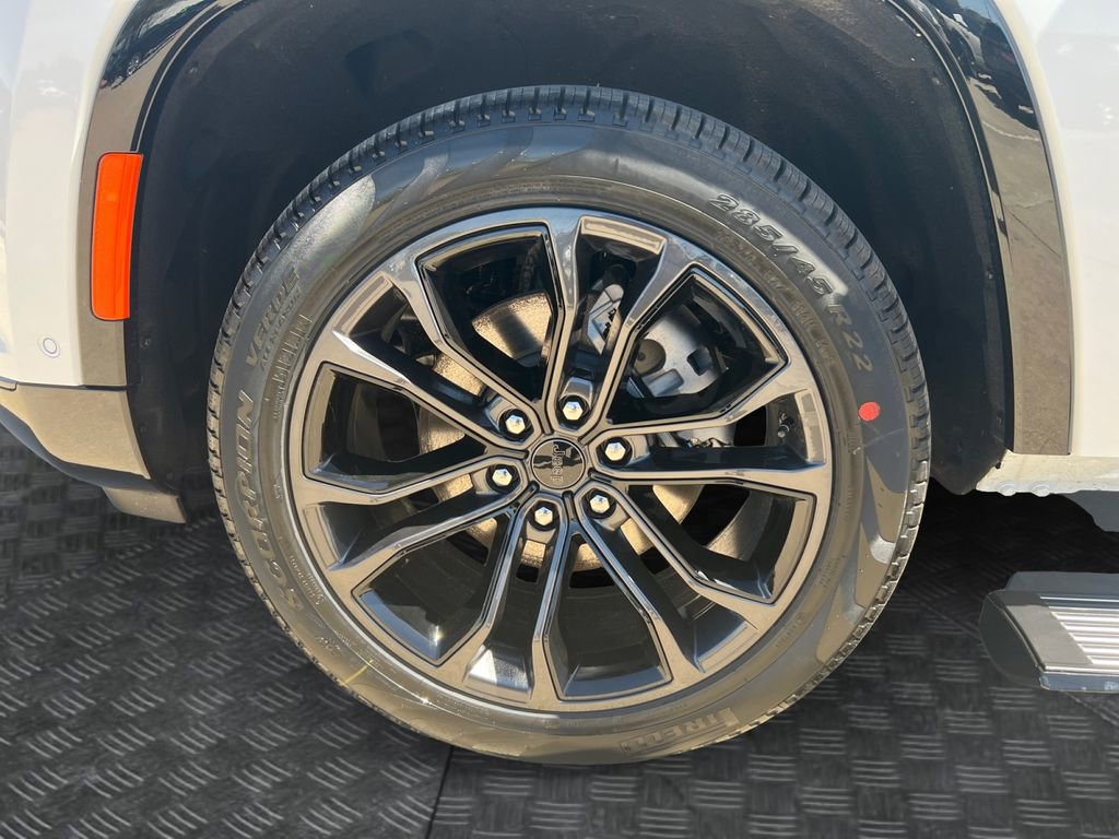 New 2026 Jeep Grand Wagoneer Summit image 23