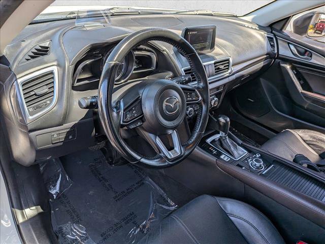 Used 2018 MAZDA MAZDA3 Grand Touring image 10