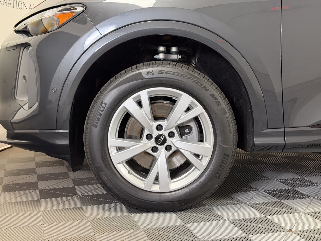 New 2026 Audi Q5 Premium AWD/4WD image 10