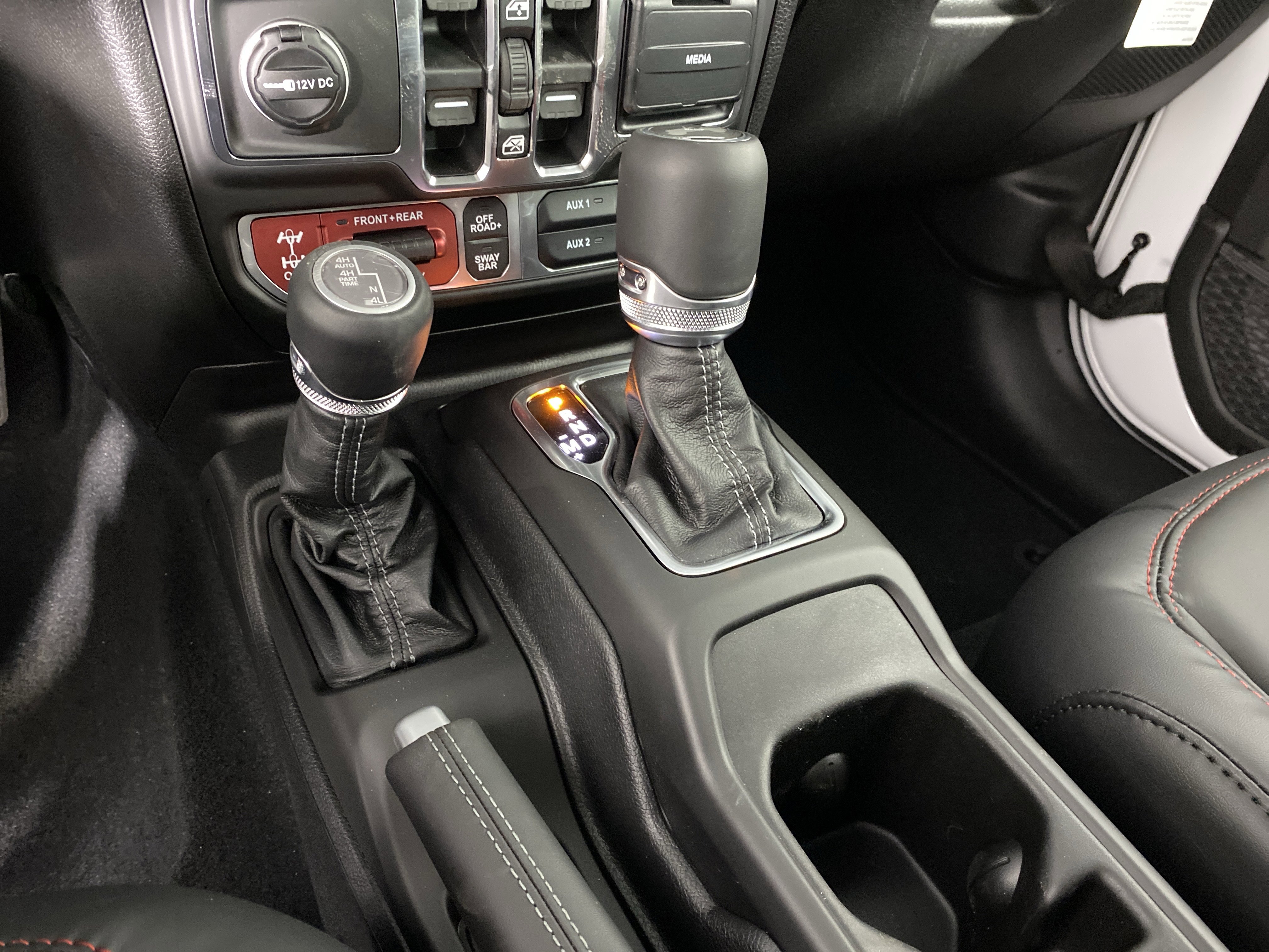 New 2026 Jeep Wrangler Unlimited Rubicon 392 w/ Quick Order Package 27X Moab AWD/4WD image 26