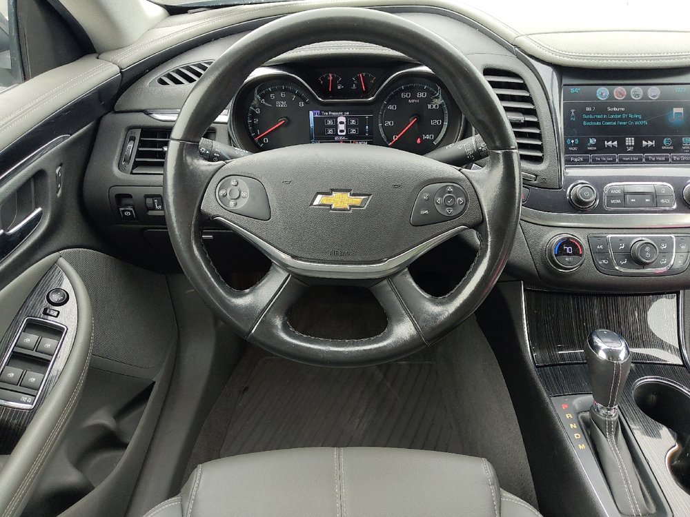 Used 2018 Chevrolet Impala LT image 22