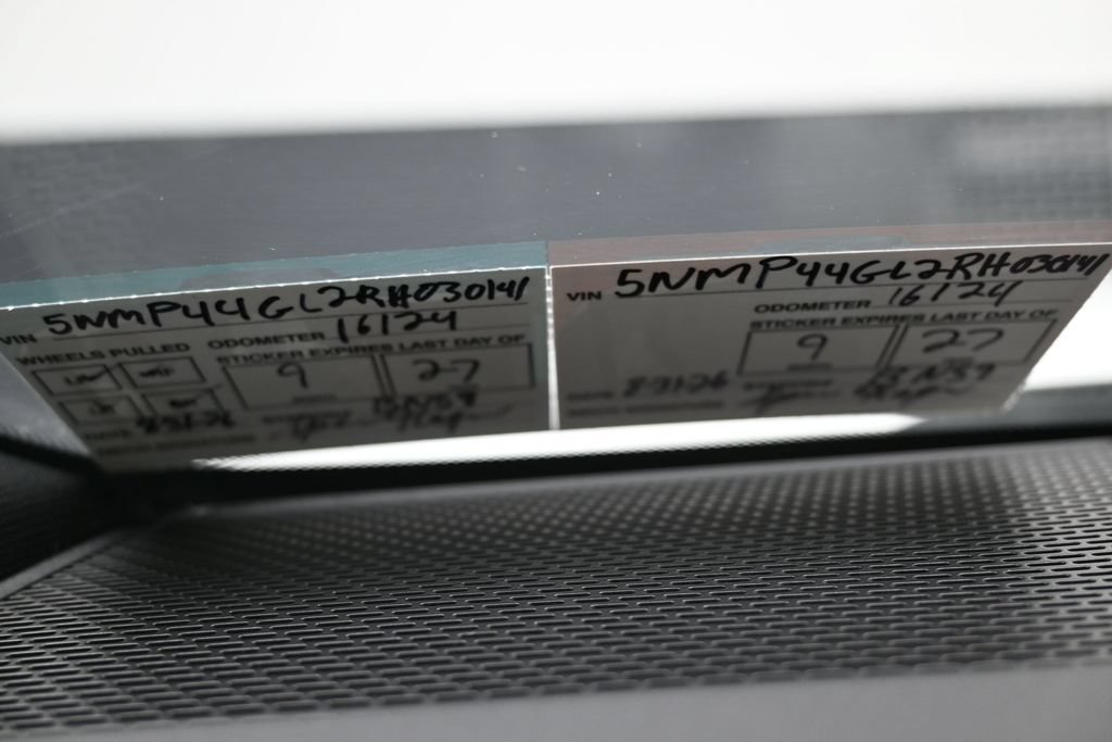 Used 2024 Hyundai Santa Fe Limited FWD image 10