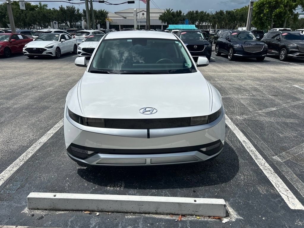 Used 2023 Hyundai Ioniq 5 SEL w/ Cargo Package RWD image 2