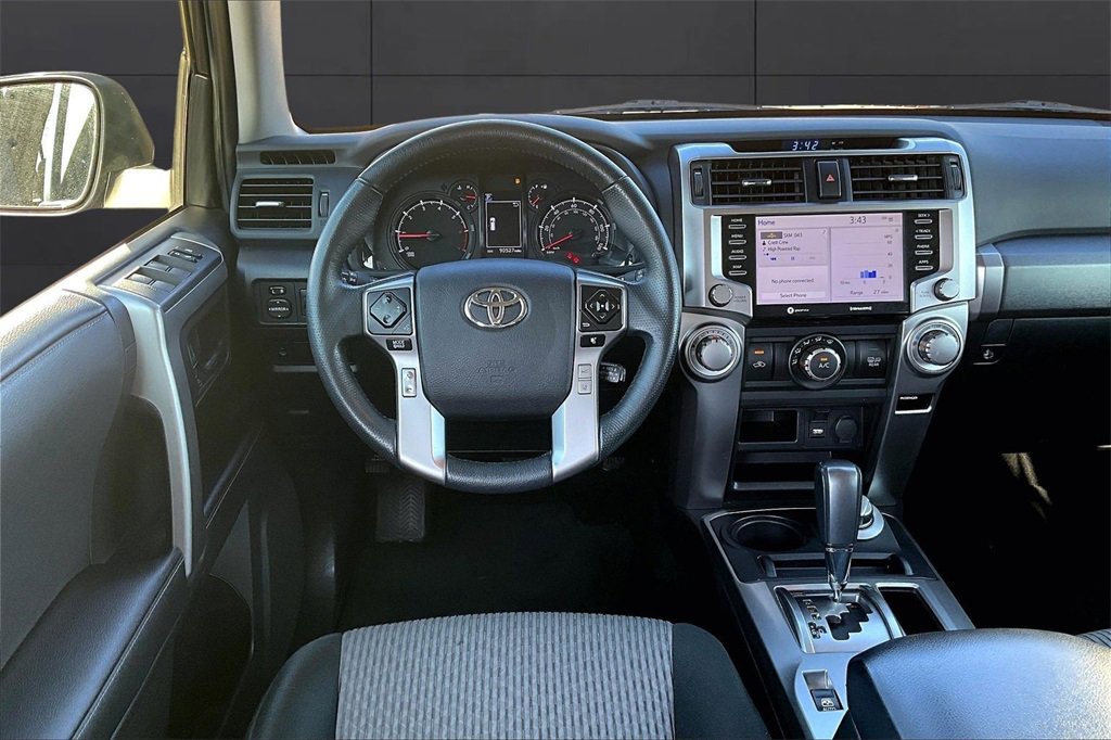 Used 2021 Toyota 4Runner SR5 image 4