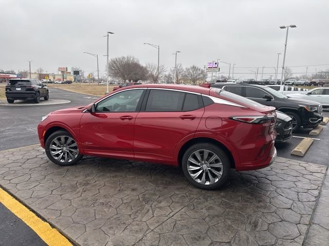 New 2026 Buick Envista Avenir image 3