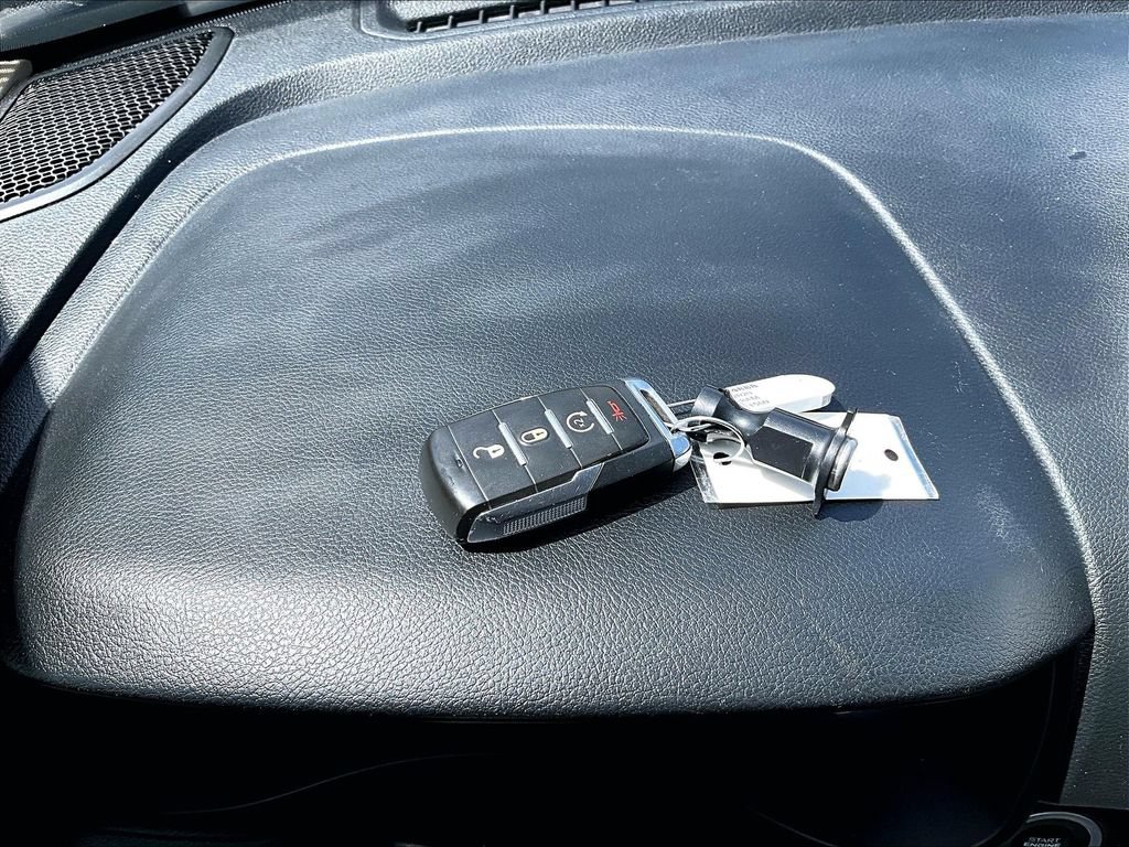 Used 2020 RAM 1500 Big Horn AWD/4WD image 12