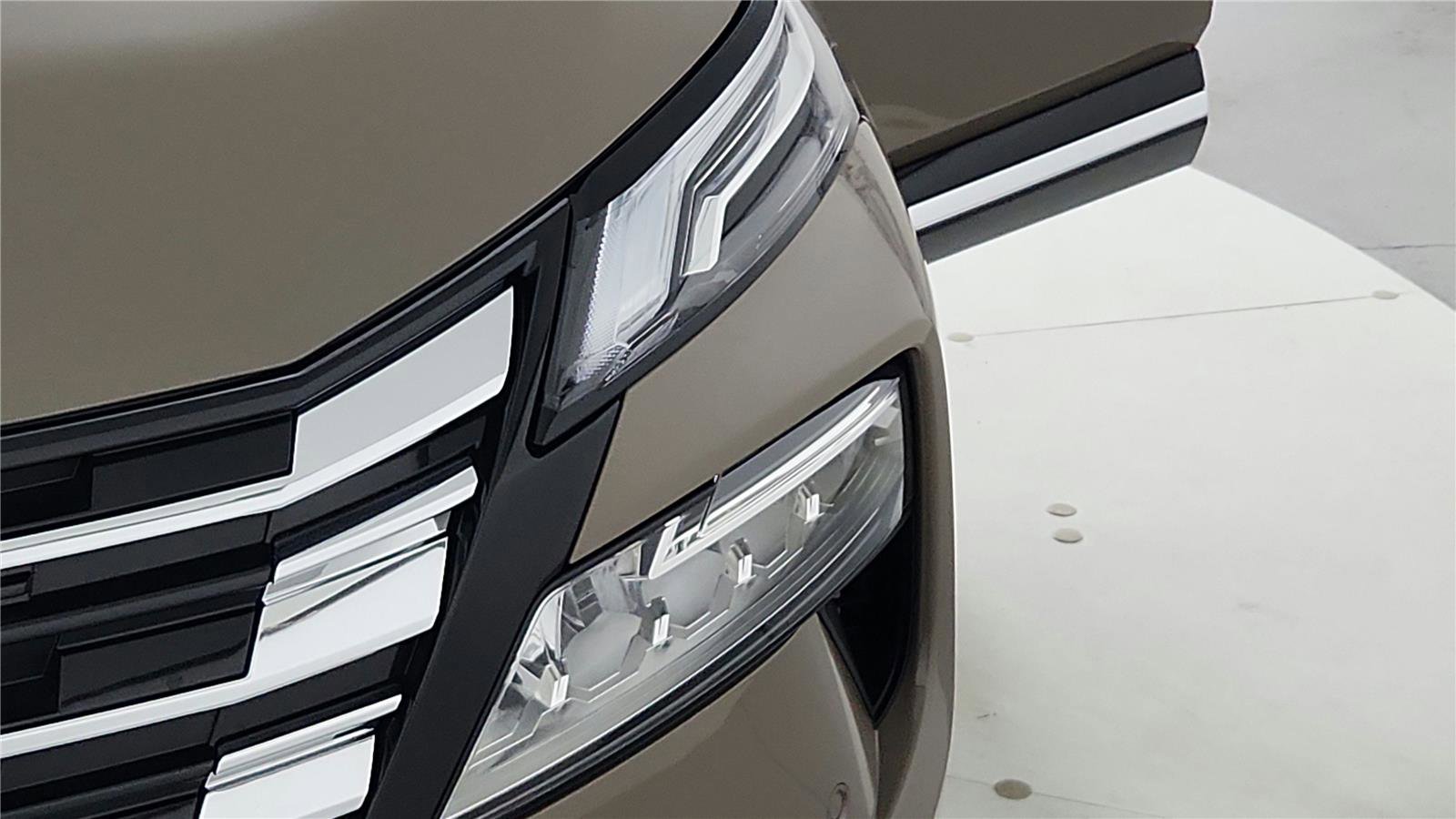 New 2025 Nissan Rogue Platinum w/ Platinum Premium Package image 40