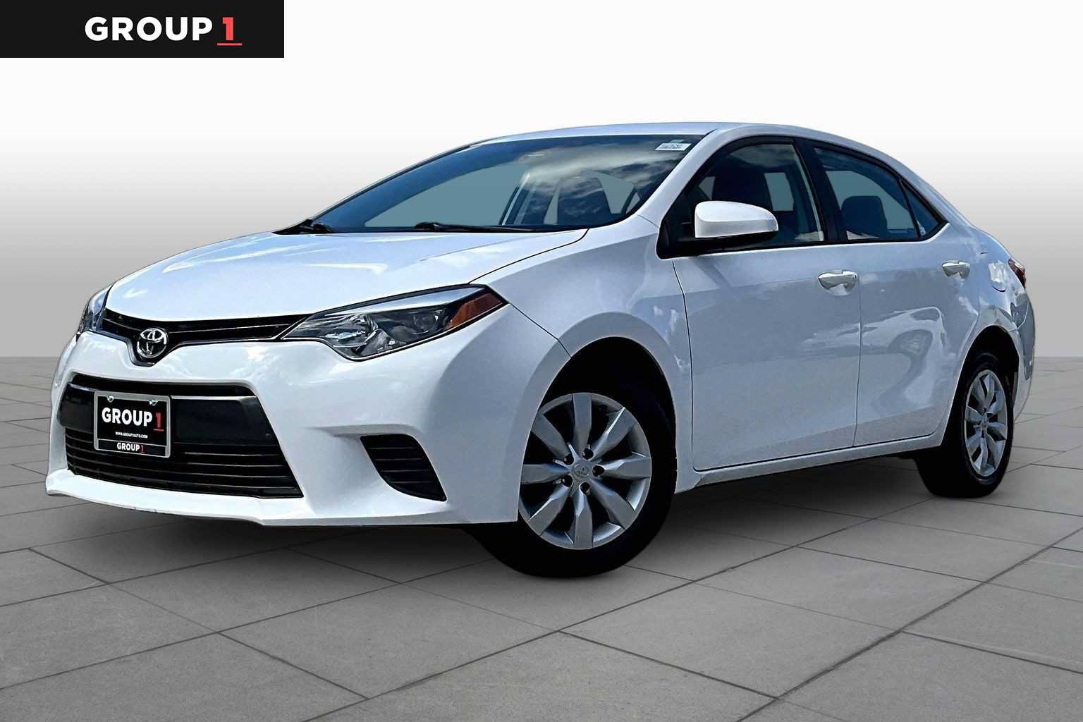 Used 2015 Toyota Corolla LE FWD video 1