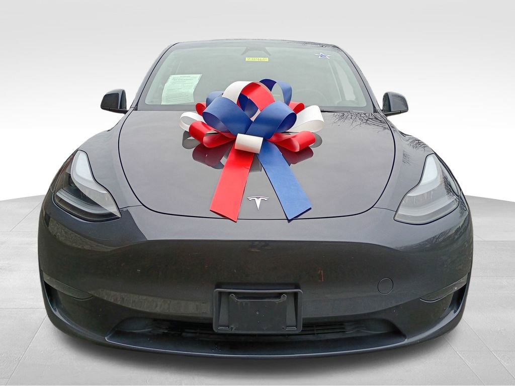 Used 2025 Tesla Model Y Long Range image 8