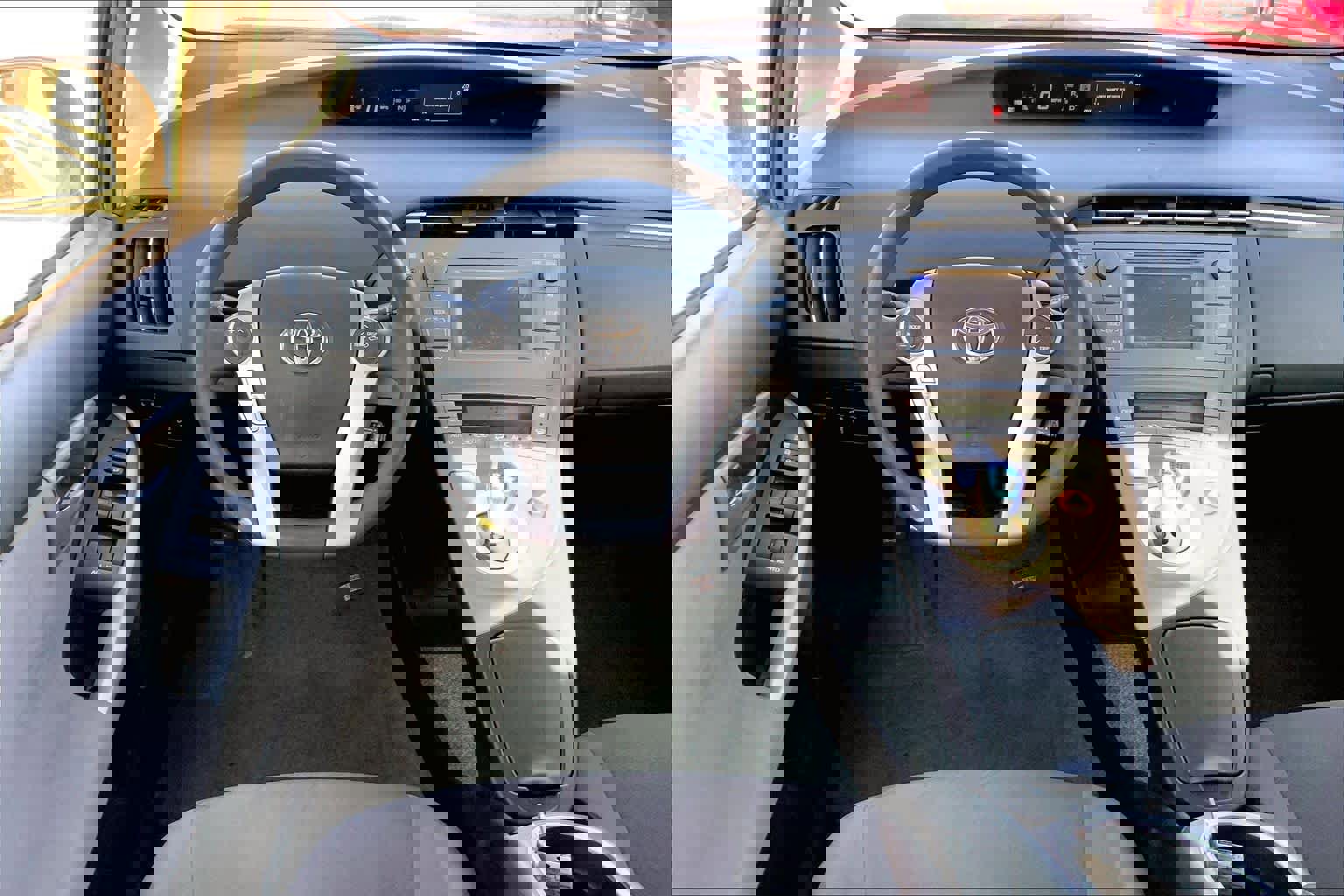 Used 2012 Toyota Prius Two image 5