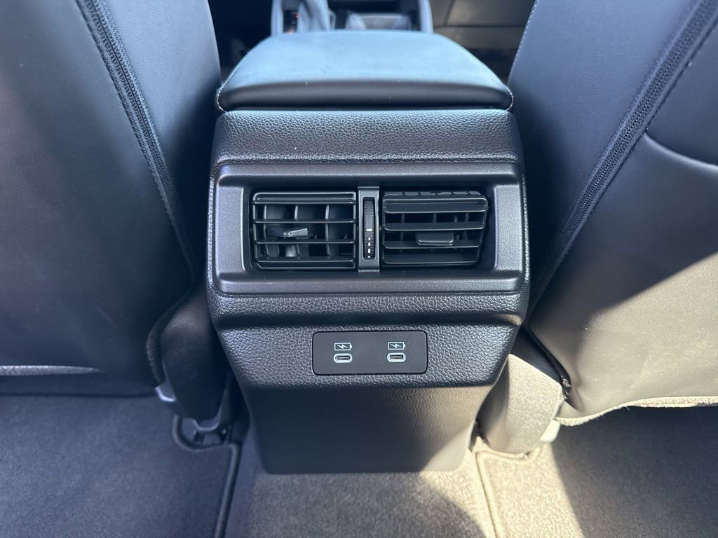 Used 2023 Honda Accord Touring image 13