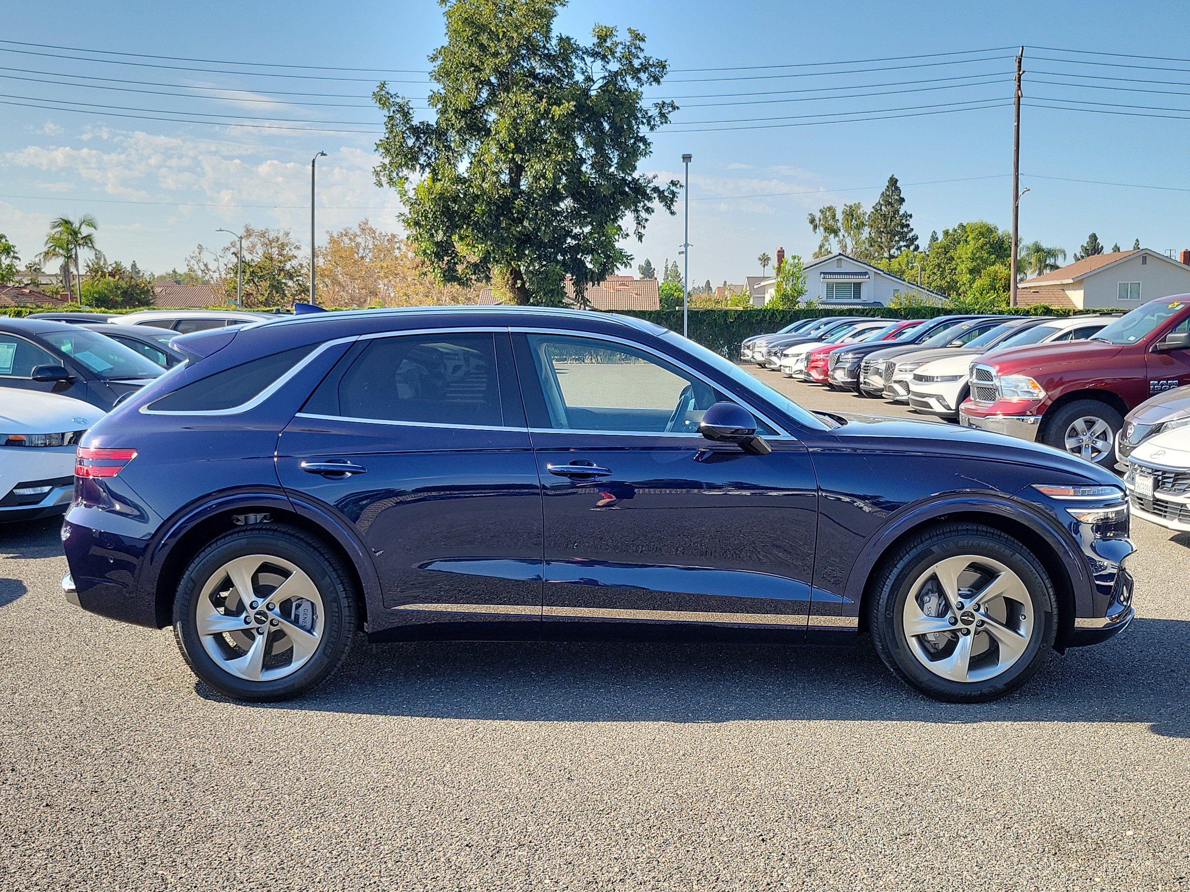 Certified 2026 Genesis GV70 2.5T Advanced AWD/4WD image 6