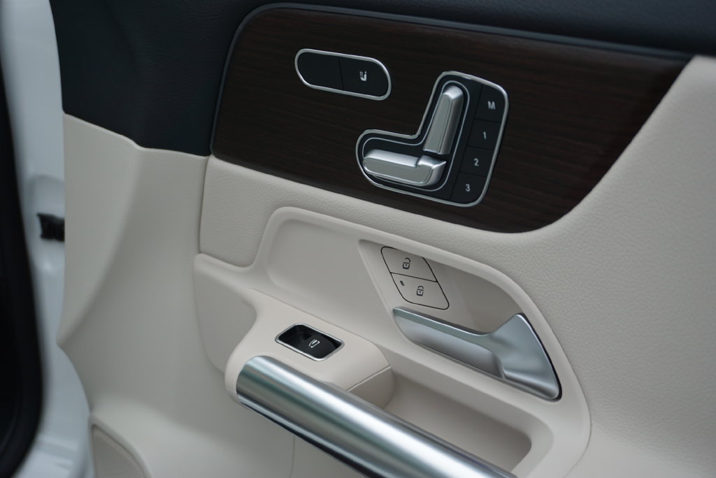 Certified 2026 Mercedes-Benz GLA 250 image 62