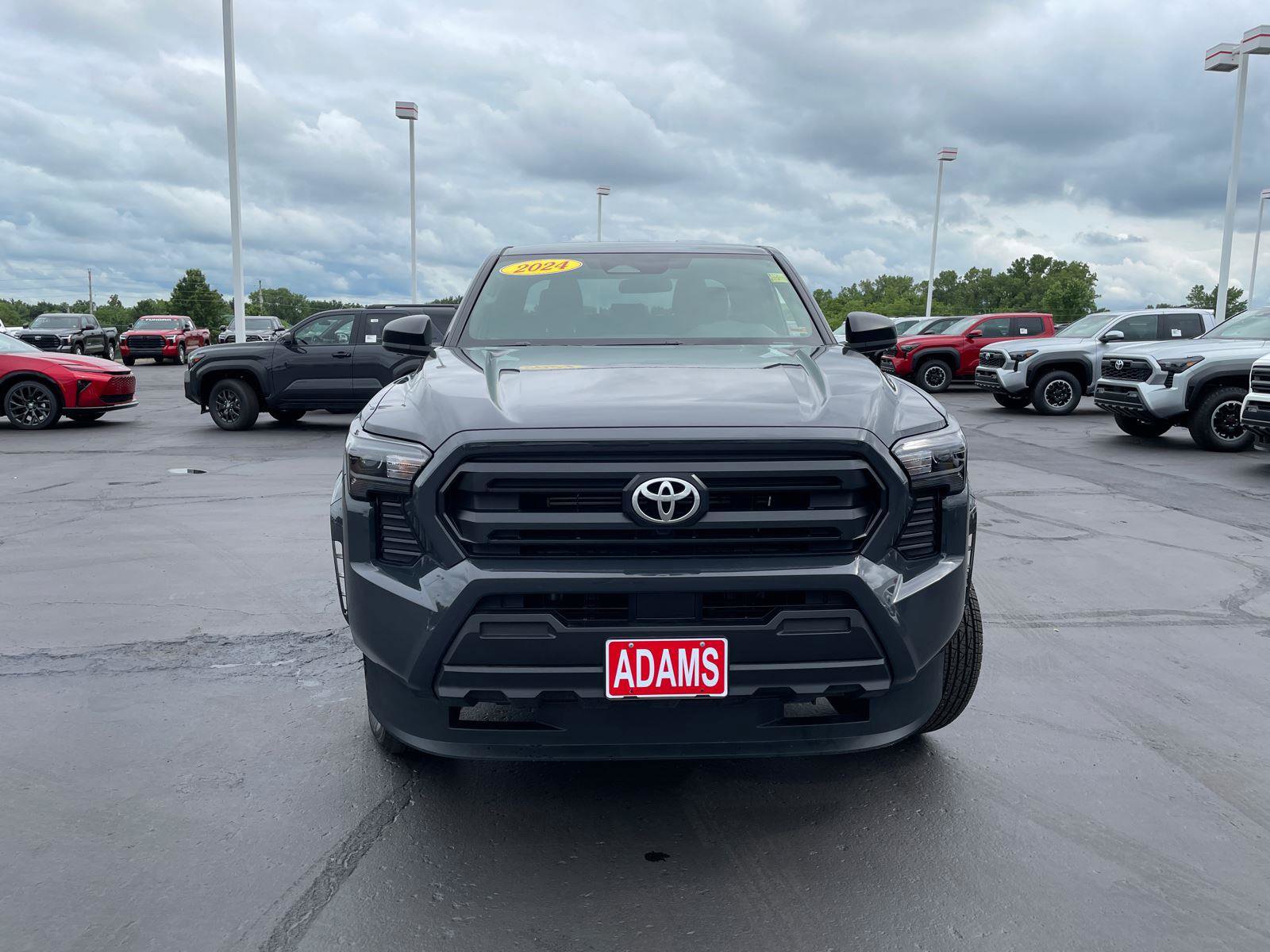 Used 2024 Toyota Tacoma SR AWD/4WD image 2