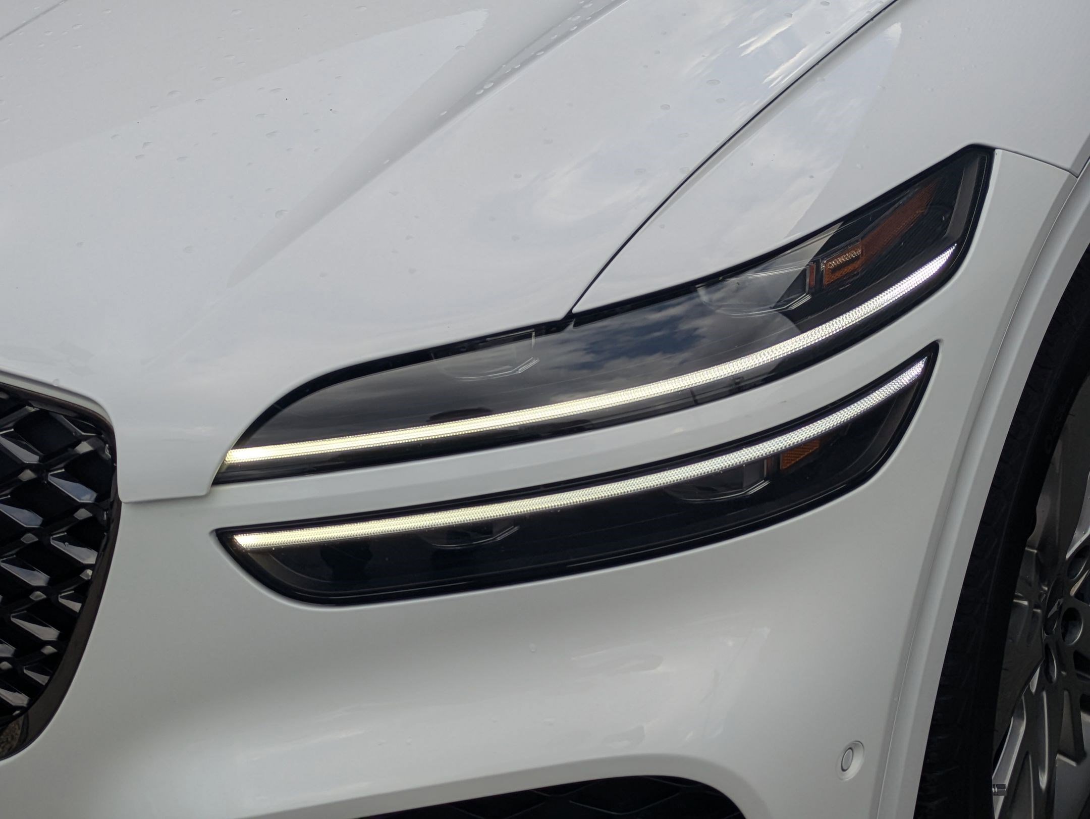 Used 2022 Genesis GV70 3.5T Sport w/ Sport Advanced Package image 10