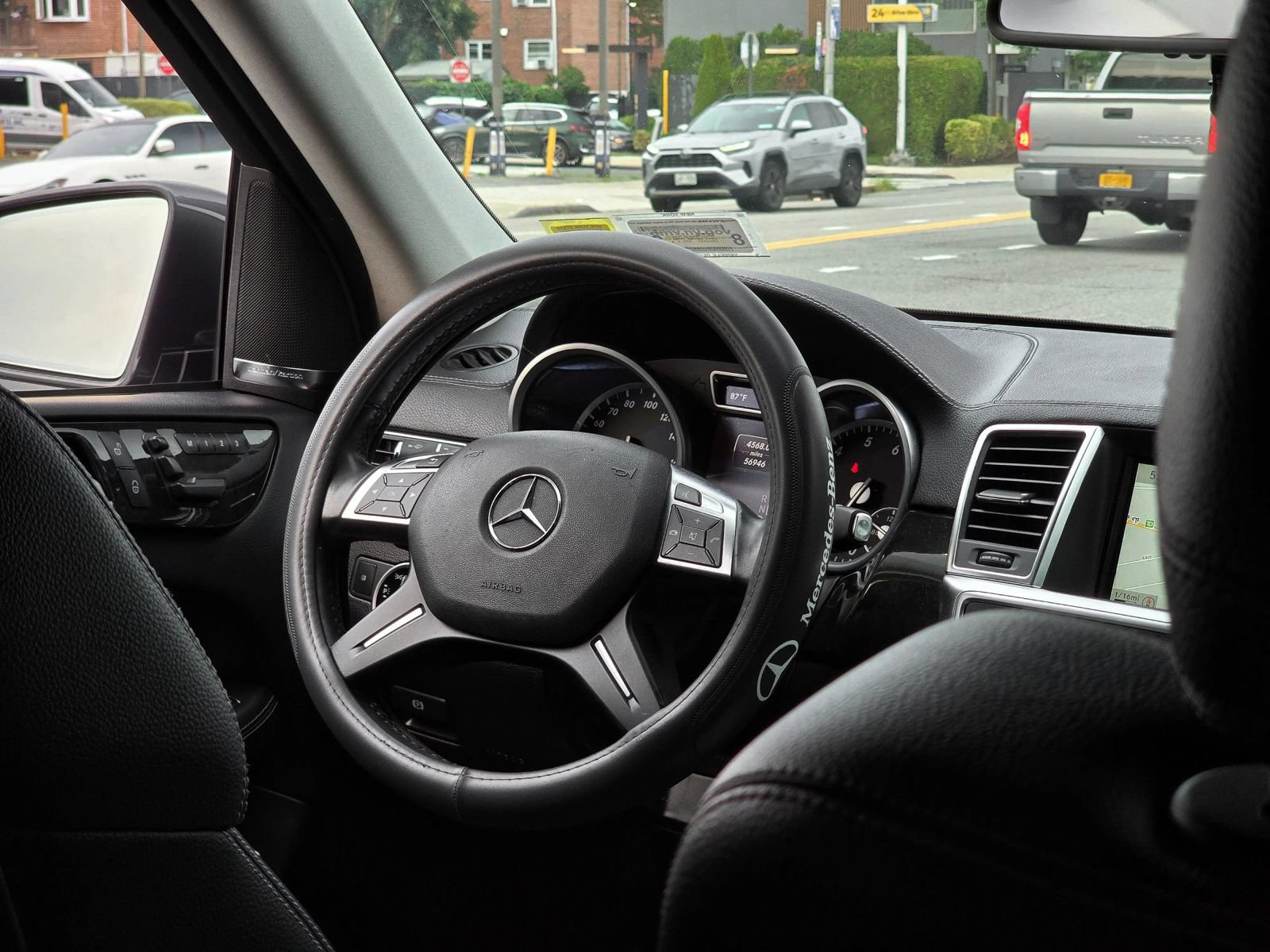 Used 2016 Mercedes-Benz GL 450 4MATIC image 32