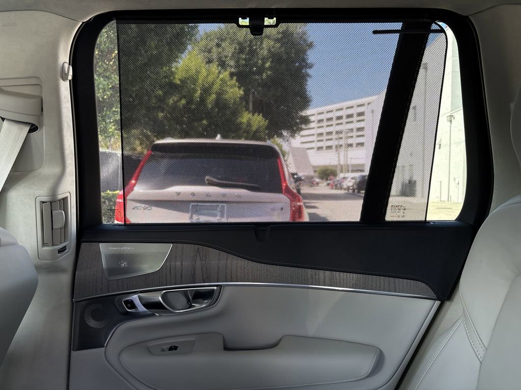 New 2025 Volvo XC90 B6 Ultra w/ Lounge Package image 12
