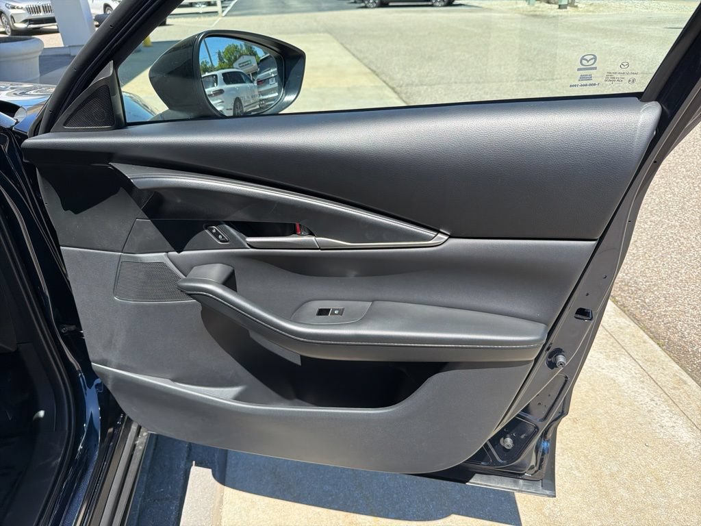 New 2026 MAZDA CX-30 AWD 2.5 S w/ Select Sport Pkg image 16