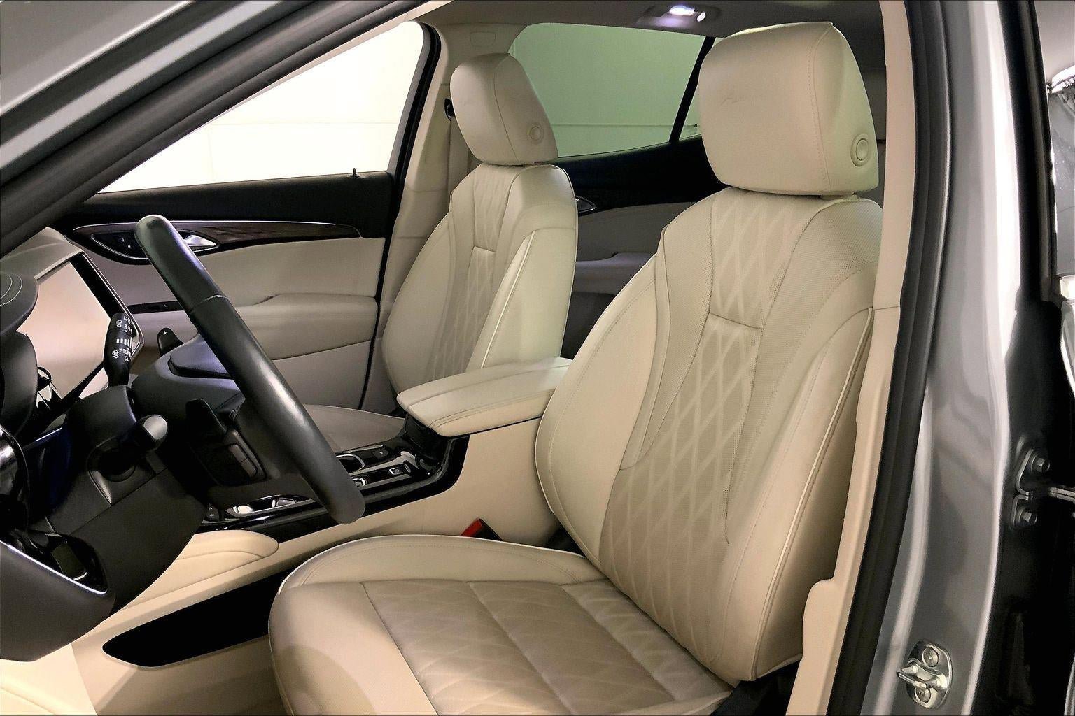 Used 2023 Buick Envision Avenir image 22