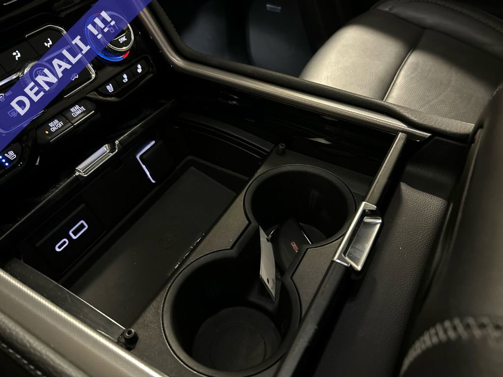 Used 2023 GMC Yukon Denali image 19