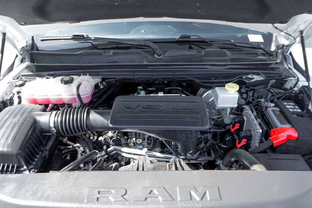 Used 2022 RAM 1500 Big Horn AWD/4WD image 12