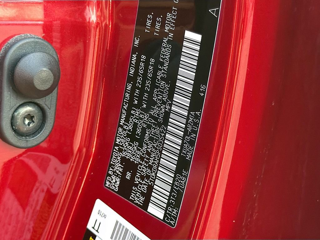 Used 2023 Toyota Highlander XLE FWD image 45