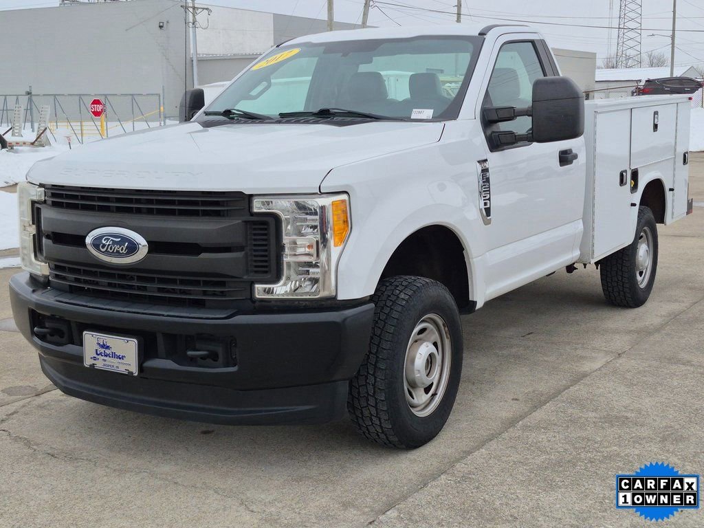 Used 2017 Ford F250 XL AWD/4WD image 3