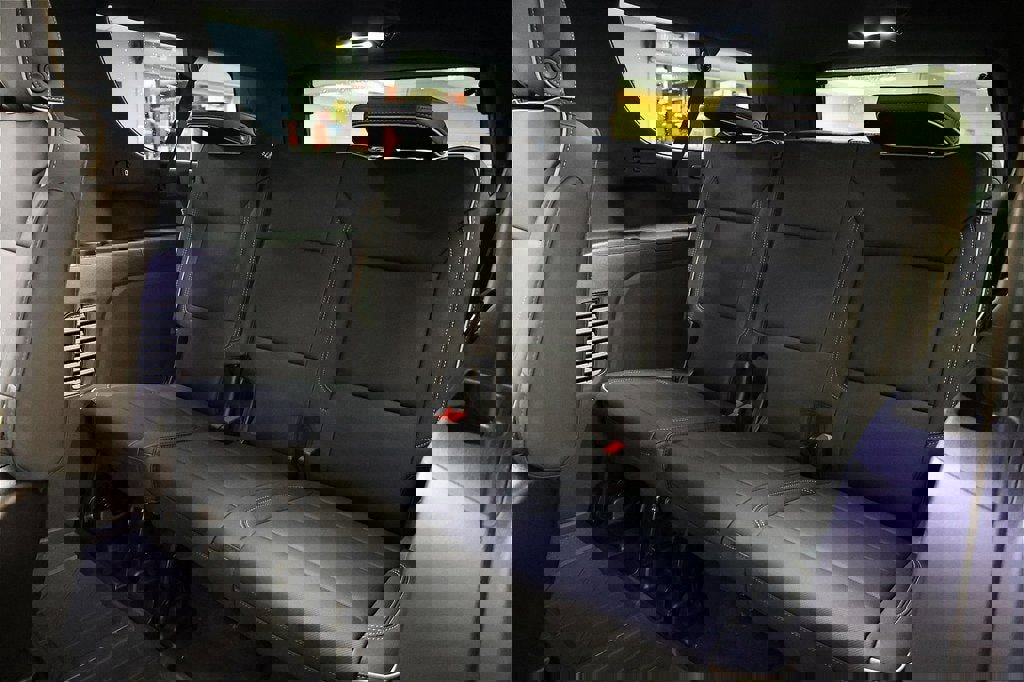 New 2026 Chevrolet Suburban Premier w/ Sun And Tow Package image 17