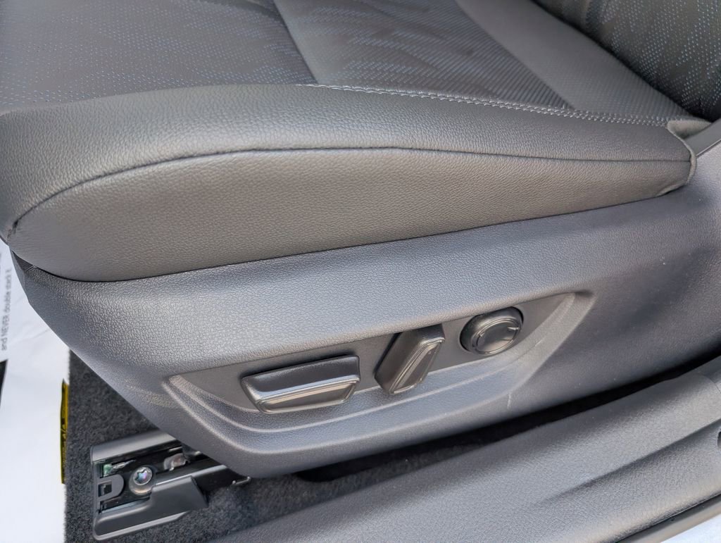New 2026 Toyota Camry XSE FWD image 10