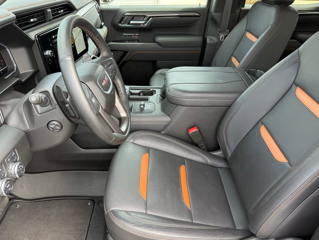 Used 2025 GMC Sierra 1500 AT4 w/ AT4 Premium Package image 11