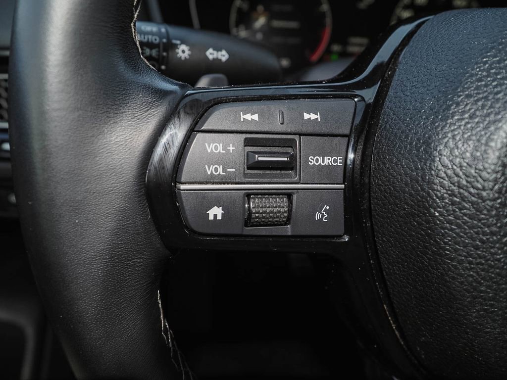 Used 2023 Honda Civic Sport image 27