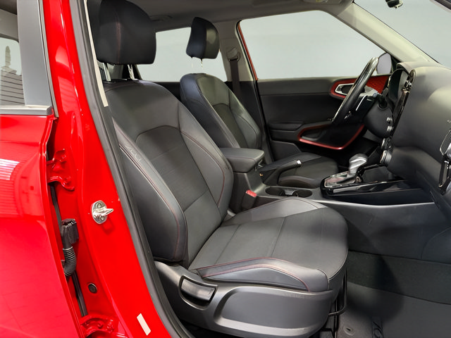 Used 2020 Kia Soul GT-Line Turbo FWD image 15