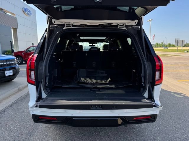 Certified 2025 Ford Expedition Max Platinum w/ Stealth Performance Package AWD/4WD image 50