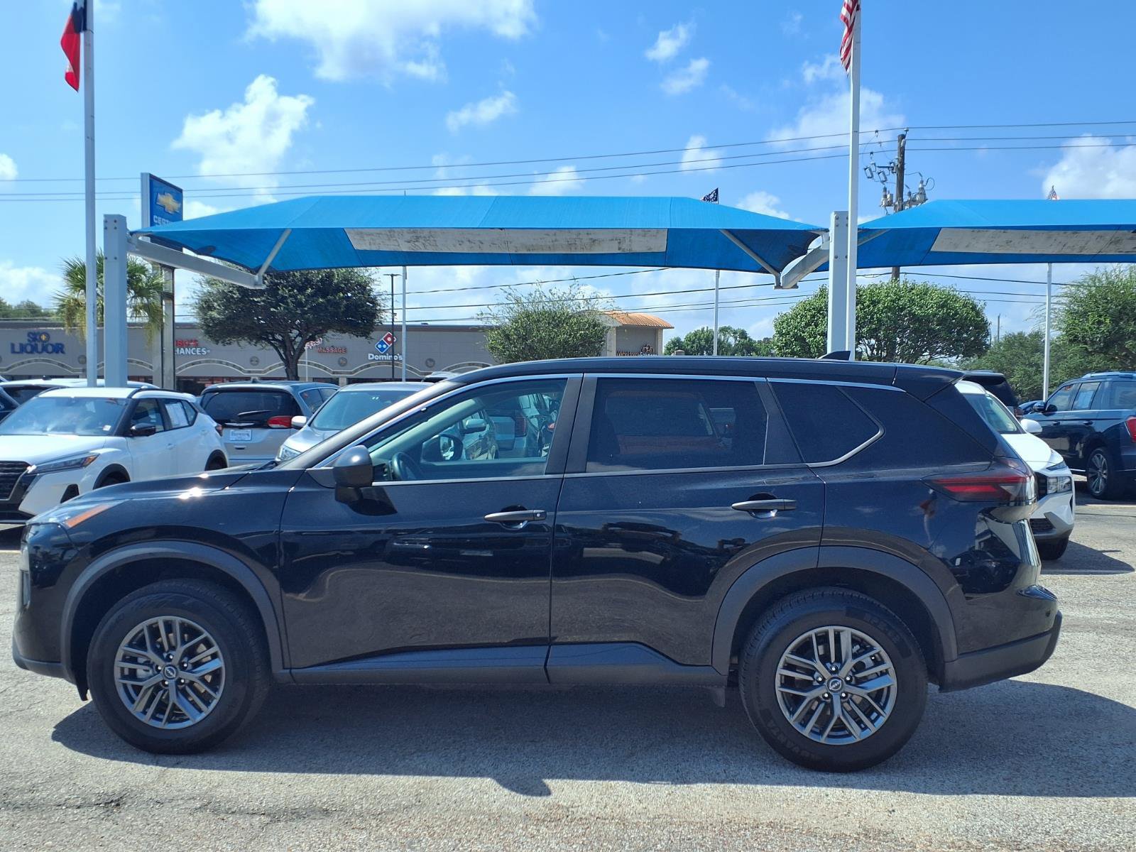Used 2024 Nissan Rogue S FWD image 24