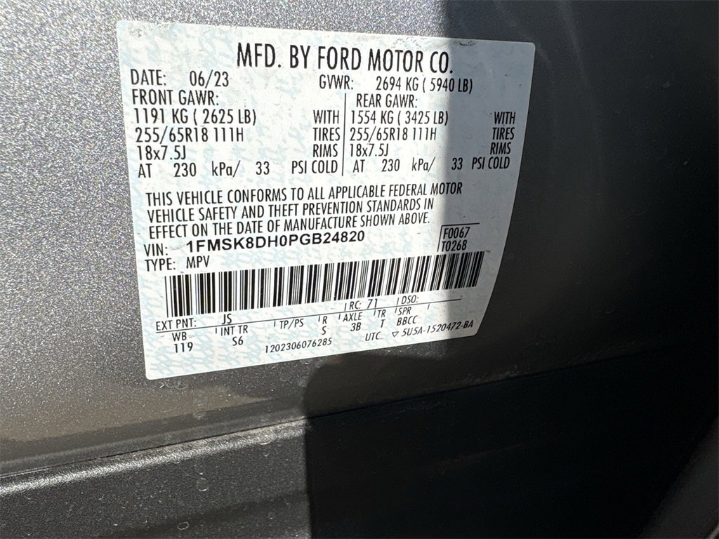 Used 2023 Ford Explorer XLT w/ Equipment Group 202A image 30