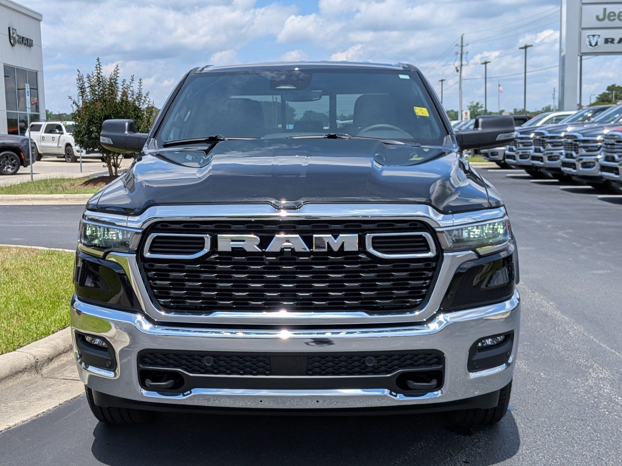 New 2026 RAM 1500 Big Horn AWD/4WD image 2