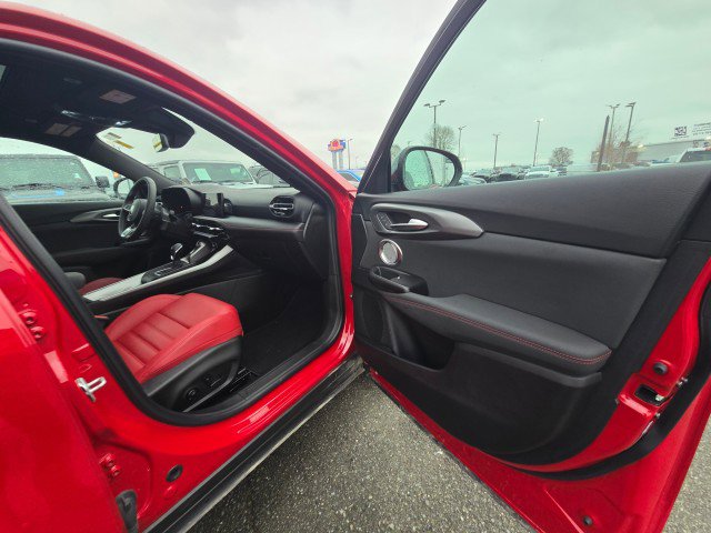 Certified 2024 Dodge Hornet GT Plus image 10