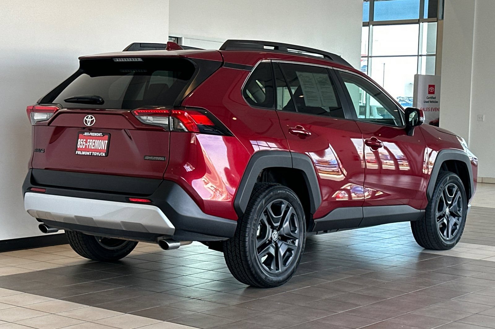 Certified 2024 Toyota RAV4 Adventure AWD/4WD image 4